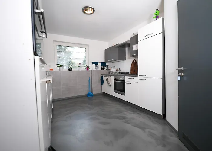 Monteurzimmer-dortmund-mengede * Dortmund