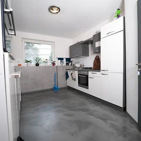 Monteurzimmer-dortmund-mengede * Dortmund